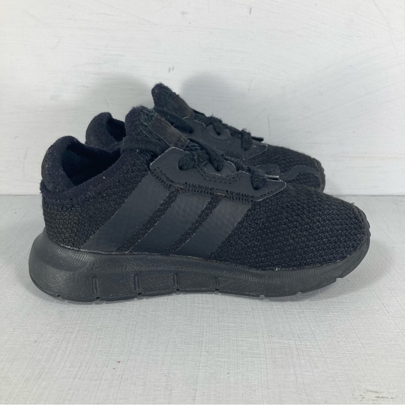 adidas Swift Run X Running Shoes FY2187 Athletic Sneakers Black Toddler 8 - Picture 3 of 9